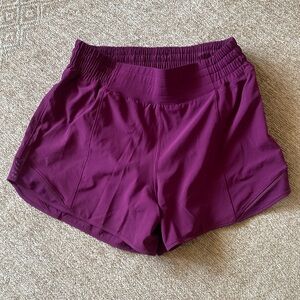 Lululemon Hotty Hot High-Rise Lined Short 4"
